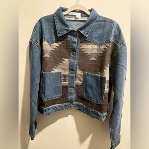 NWOT MISS SPARKLING Women's Aztec Southwest Lightweight Jean Jacket